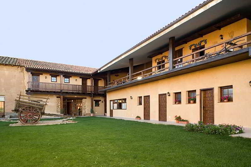 Posada Real Pascual Santa María de la Vega Екстериор снимка